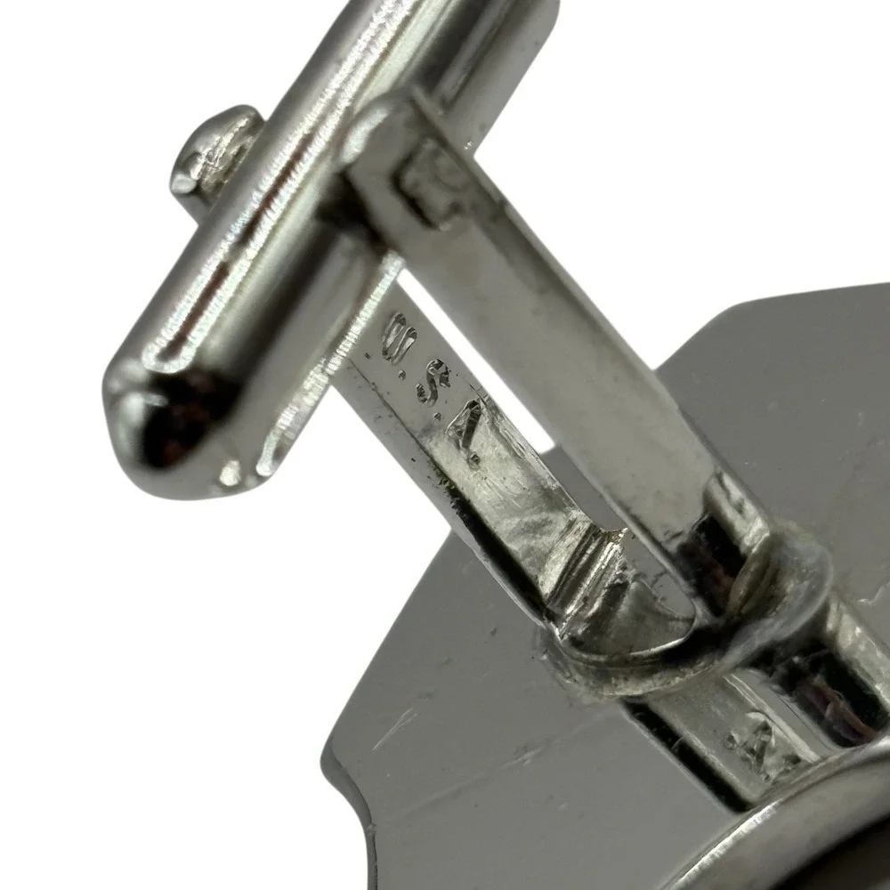 Hickok Keyhole Cufflinks Shiny Silver Tone Textured Vintage Ornate Unique Formal